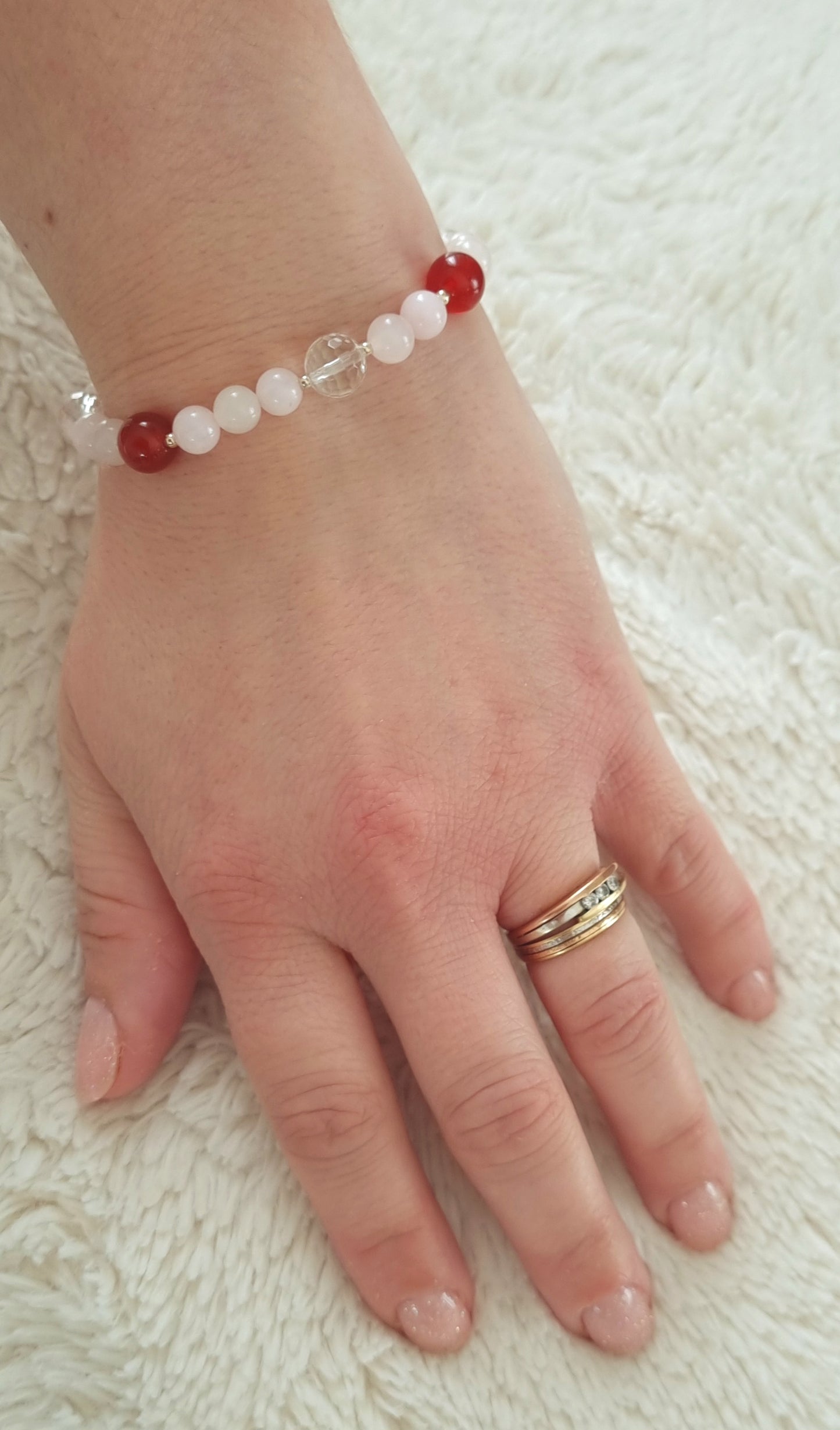 EPANOUIE Bracelet quartz rose, cornaline et cristal de roche.