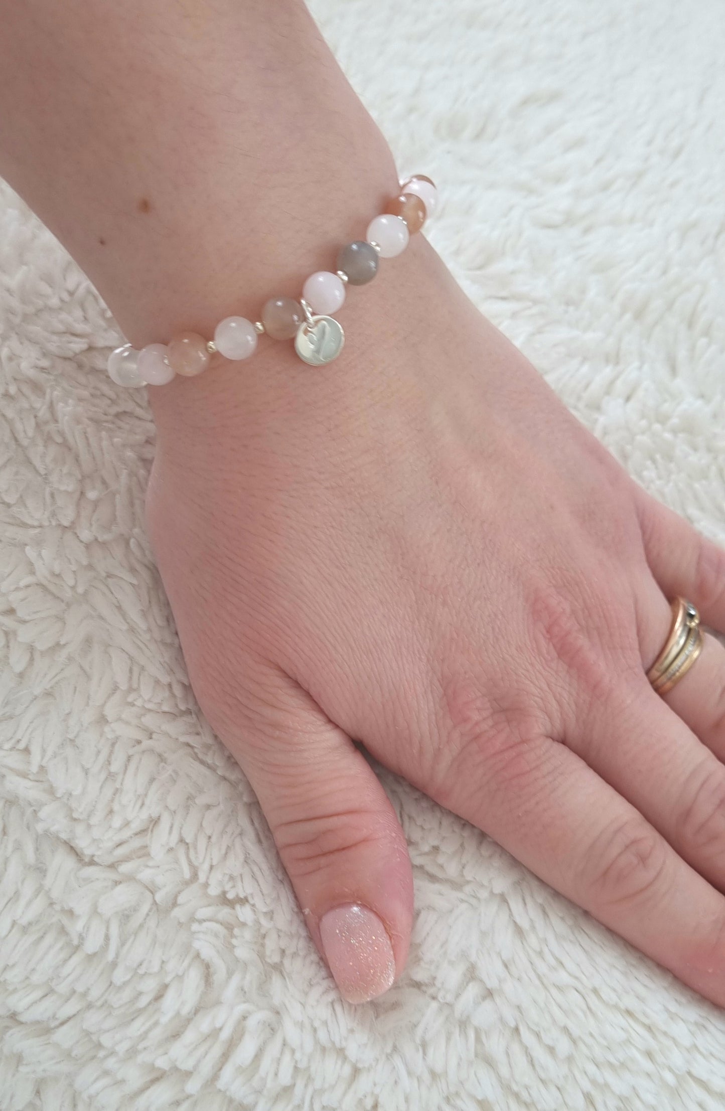 FEMINITE Bracelet quartz rose, pierre de lune et argent 925.