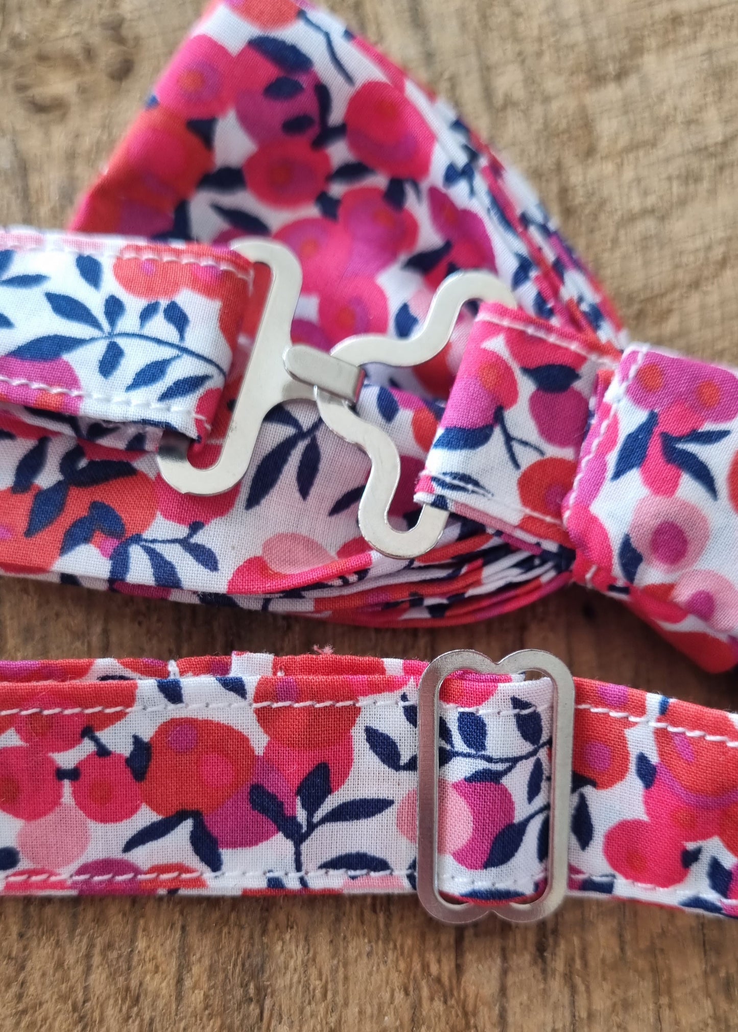 L'AUDACIEUX Noeud-Papillon en tissu Liberty