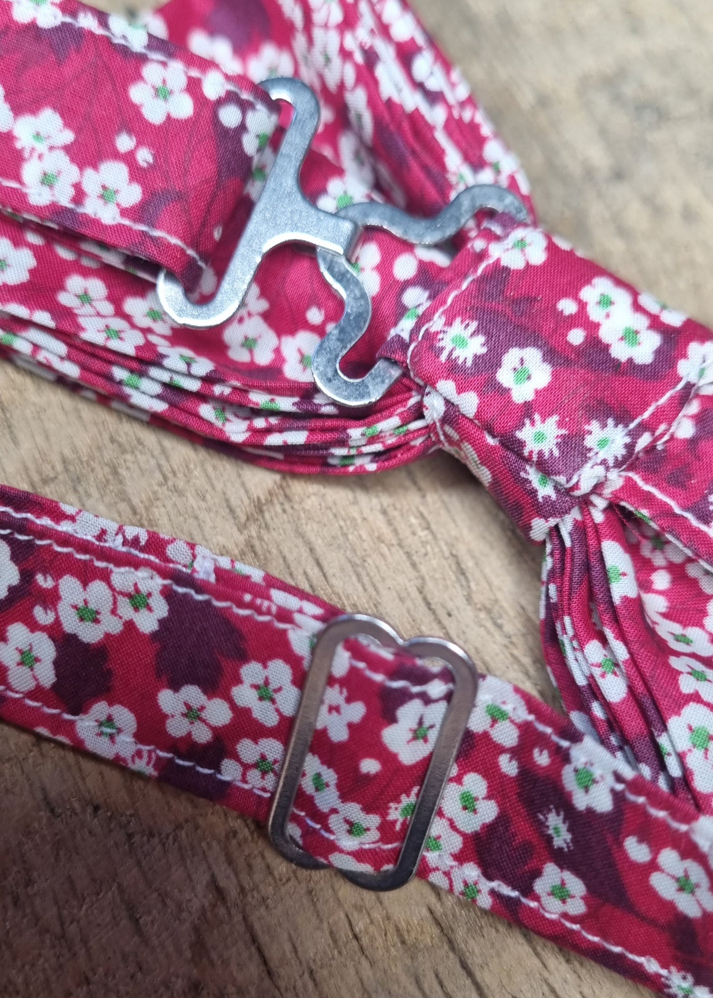 LE RAFFINE Noeud-Papillon en Liberty rouge